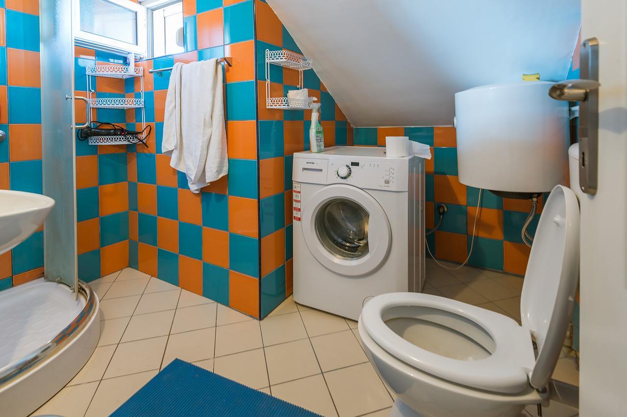 Q Podgorica Beds,Rooms And More Екстериор снимка